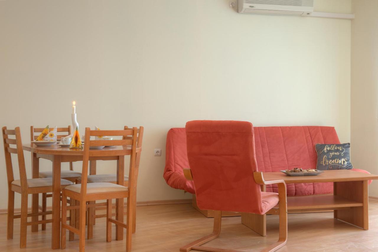 Privilege Beach Apartments สวิติ วลัส ภายนอก รูปภาพ