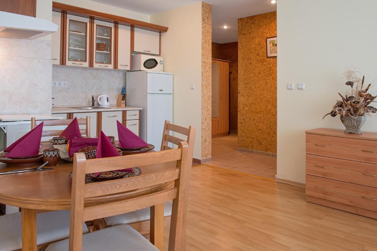 Privilege Beach Apartments สวิติ วลัส ภายนอก รูปภาพ